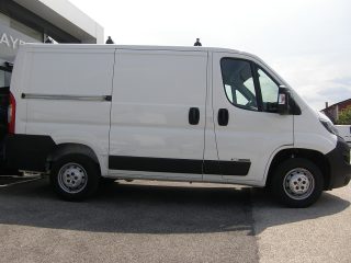 Peugeot Boxer 33 BlueHDI 120 L1H1