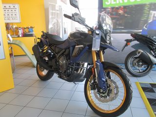 Suzuki DL V-Strom DE 800