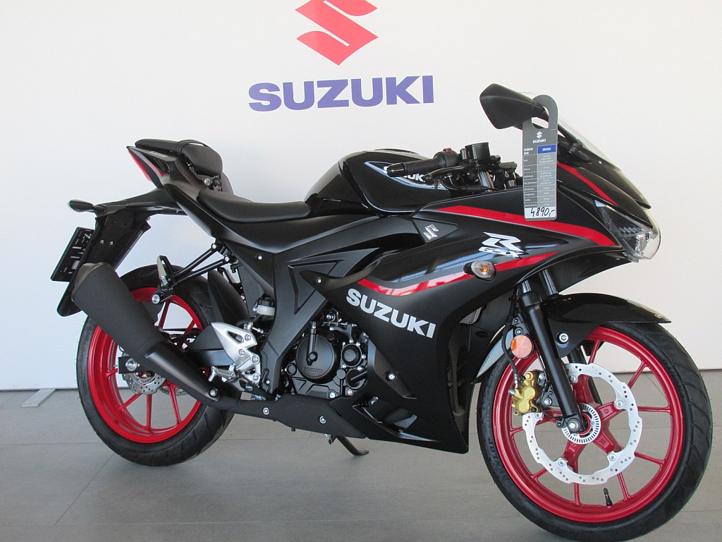 Suzuki GSX R125