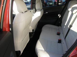 Fiat 600 Hybrid 100 6-Gang eDCT La Prima