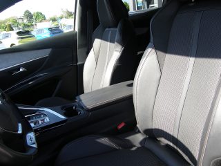 Peugeot 3008 BlueHDi 130 S&S EAT8 GT