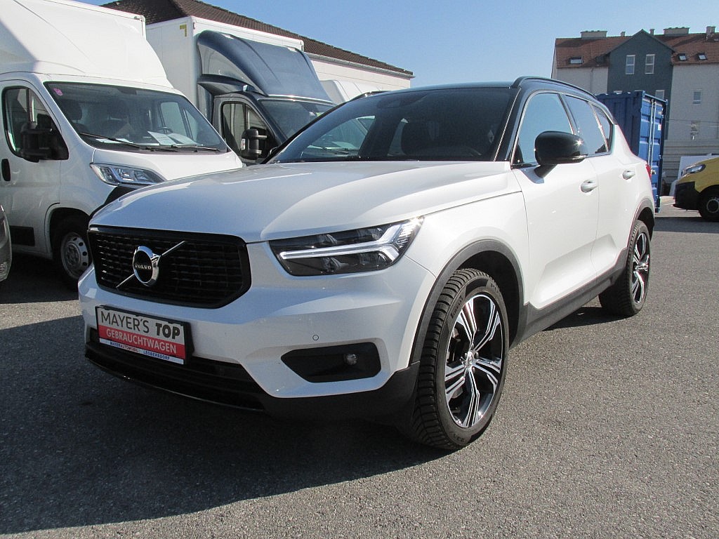 Volvo XC40 B4 AWD R-Design Geartronic