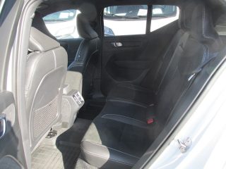Volvo XC40 B4 AWD R-Design Geartronic