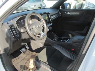 Volvo XC40 B4 AWD R-Design Geartronic