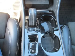 Volvo XC40 B4 AWD R-Design Geartronic
