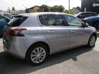 Peugeot 308 1,5 PureTech 130 Allure EAT8 S&S