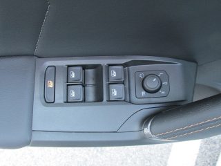Cupra Leon TRIBE 1.5 eTSI DSG 150 PS ACT Aut.