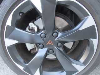 Cupra Leon TRIBE 1.5 eTSI DSG 150 PS ACT Aut.