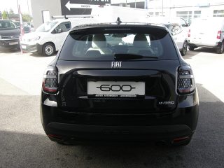 Fiat 600 Hybrid 100 6-Gang eDCT