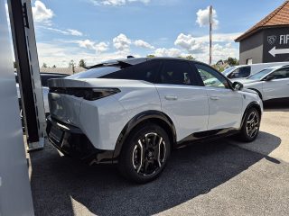 Peugeot 3008 Elektro 210 73kWh GT / Verfügbar ab Ende September