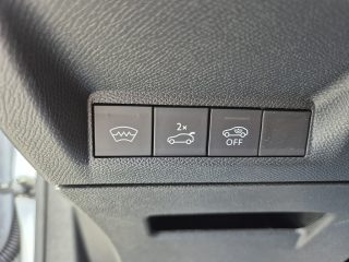 Peugeot 3008 Elektro 210 73kWh GT / Verfügbar ab Ende September