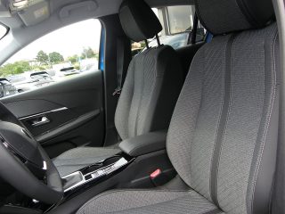 Peugeot 208 PureTech 100 S&S Allure