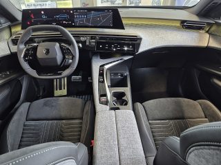 Peugeot 3008 Hybrid 145 e-DCS6 GT / Verfügbar ab Ende September