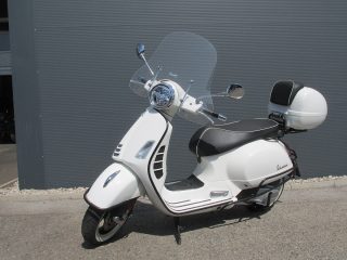 Vespa GTS SUPER 300