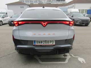 Cupra Tavascan 77kWh