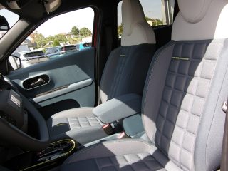 Fiat Grande Panda Hybrid mHEV 110 6-Gang eDCT La Prima