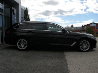 BMW 520d 48 V Touring Aut.