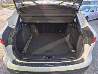 Jaguar F-Pace 20d AWD Pure Aut.
