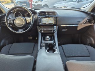Jaguar F-Pace 20d AWD Pure Aut.