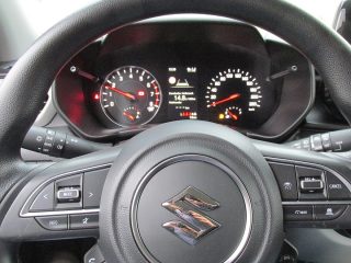 Suzuki Swift 1,2 Hybrid Clear