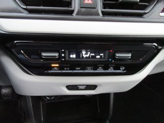 Suzuki Swift 1,2 Hybrid Clear