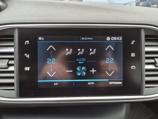 Peugeot 308 1,5 PureTech 130 Allure EAT8 S&S