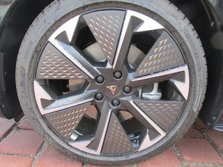 Cupra Born 77kWh e-Boost