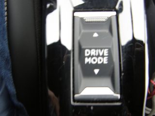 Peugeot 2008 PureTech 100 S&S Allure 6-Gang-Manuell