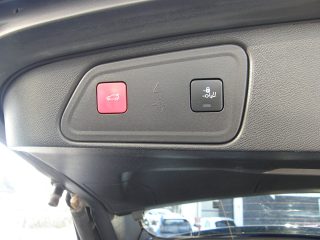 Peugeot 3008 BlueHDi 130 S&S 6-Gang-Manuell Allure Pack