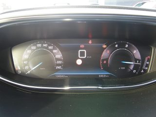 Peugeot 3008 BlueHDi 130 S&S 6-Gang-Manuell Allure Pack