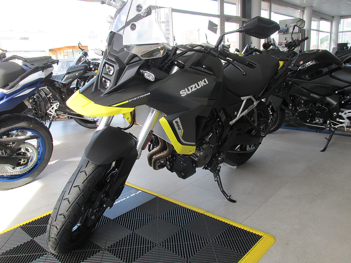 Suzuki V-Strom 800
