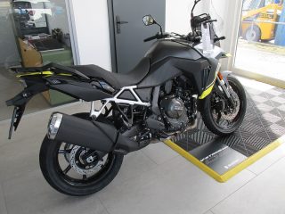 Suzuki V-Strom 800