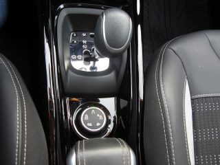 Peugeot 2008 1,5 BlueHDi 120 Allure S&S EAT6