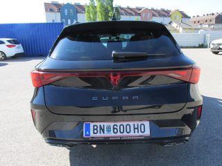 Cupra Leon SP Kombi 1.5 eTSI 150 PS Tribe DSG