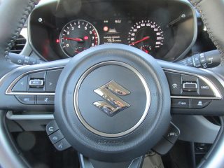 Suzuki Swift 1,2 Hybrid Shine