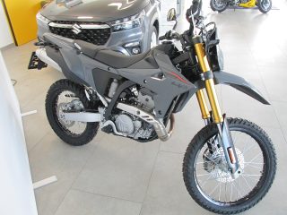 Suzuki DR Z4S