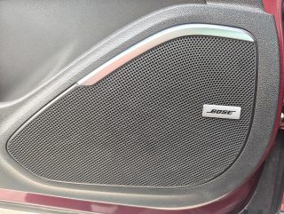 Renault Scénic TCe 140 PF BOSE