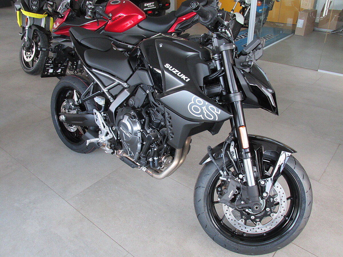 Suzuki GSX 8S
