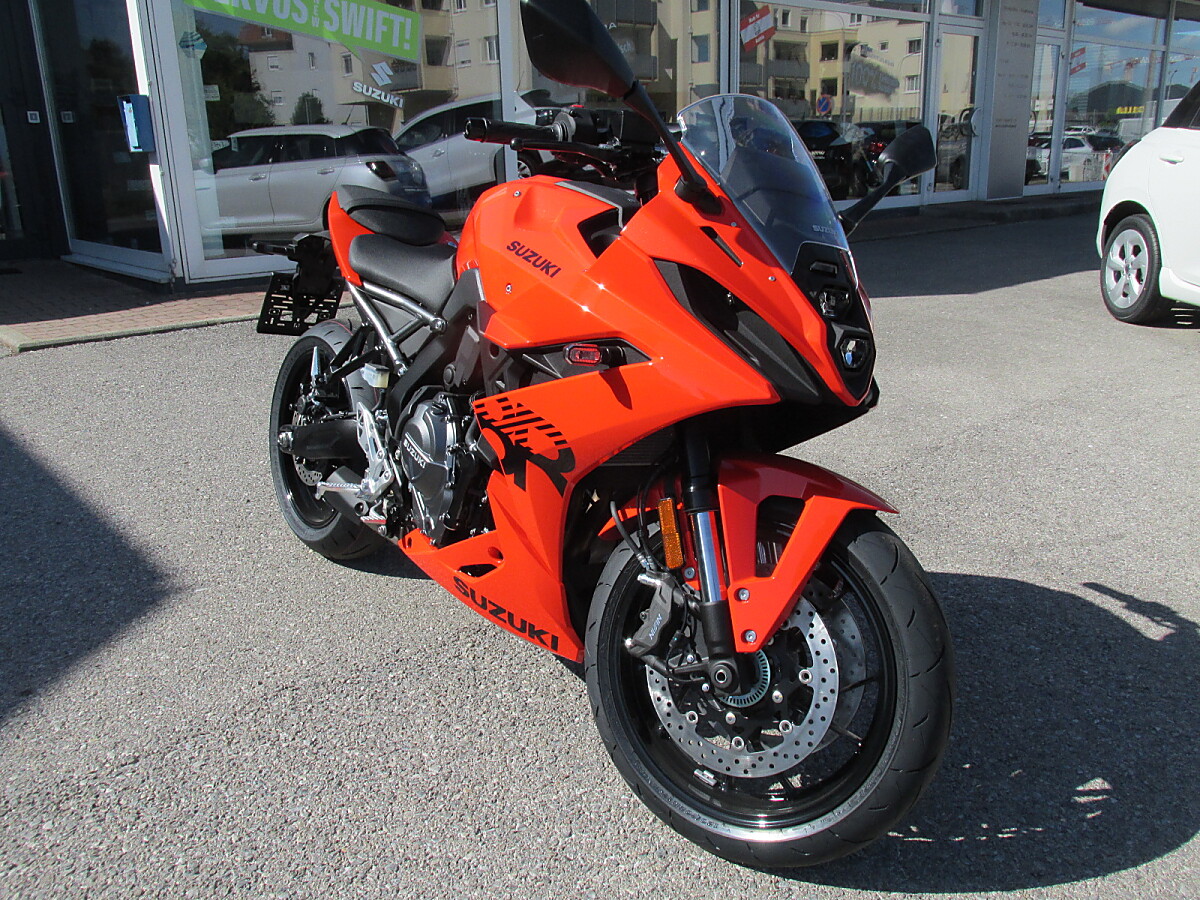 Suzuki GSX 8R