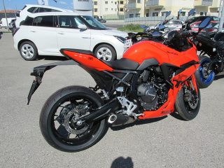 Suzuki GSX 8R