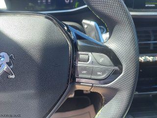 Peugeot 2008 PureTech 130 S&S GT EAT8