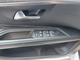 Peugeot 3008 1,2 PureTech 130 S&S GT Line