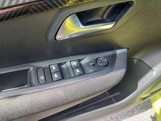 Peugeot 208 PureTech 100 S&S Style