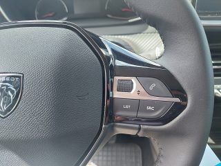 Peugeot 208 PureTech 100 S&S Style