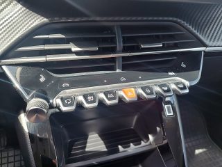Peugeot 208 PureTech 100 S&S Style