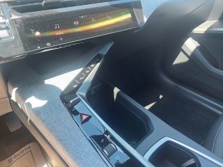 Peugeot 5008 Allure Hybrid 145 e-DCS6 sofort verfügbar