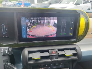 Fiat Grande Panda Hybrid mHEV 110 6-Gang eDCT La Prima