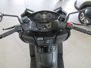 Suzuki Burgman 400